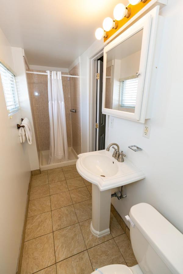 Aztec Motel Wildwood Crest Beach Extérieur photo